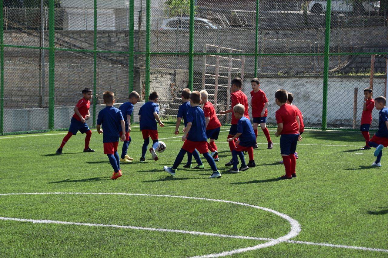 В Асеновград откриха игрище за мини футбол